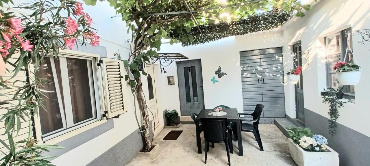 Apartman Perina Trogir Extérieur photo