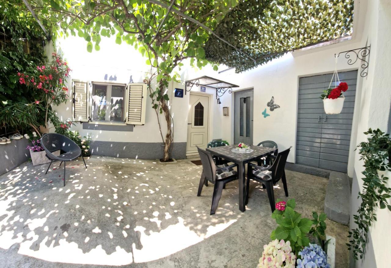 Apartman Perina Trogir Extérieur photo