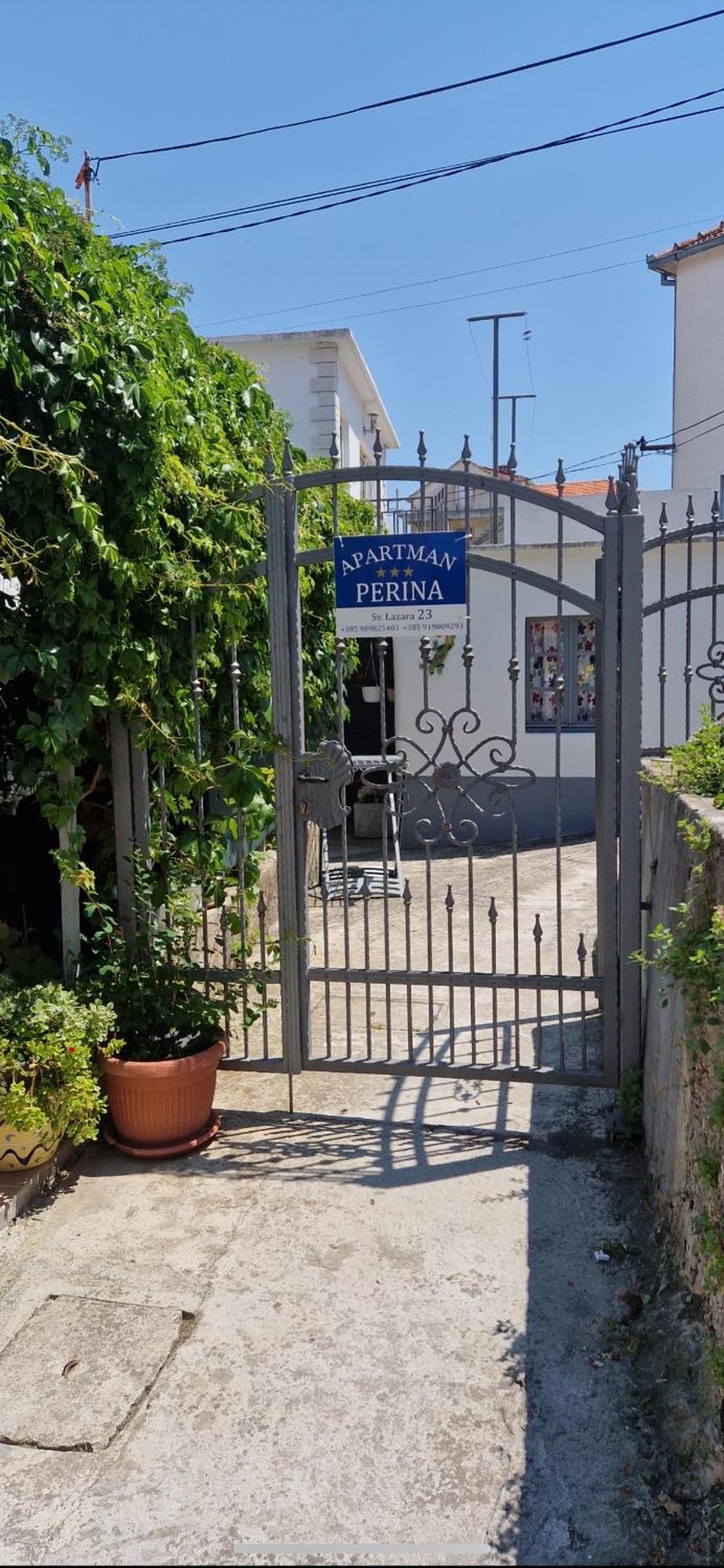 Apartman Perina Trogir Extérieur photo