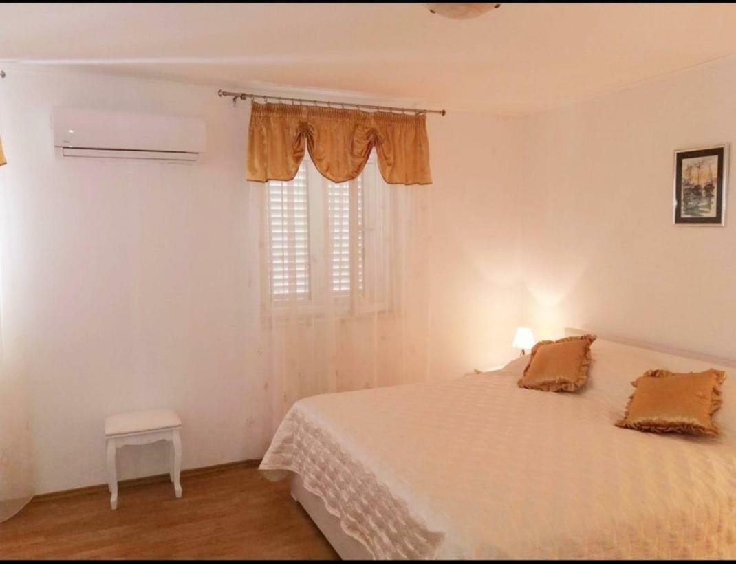 Apartman Perina Trogir Extérieur photo