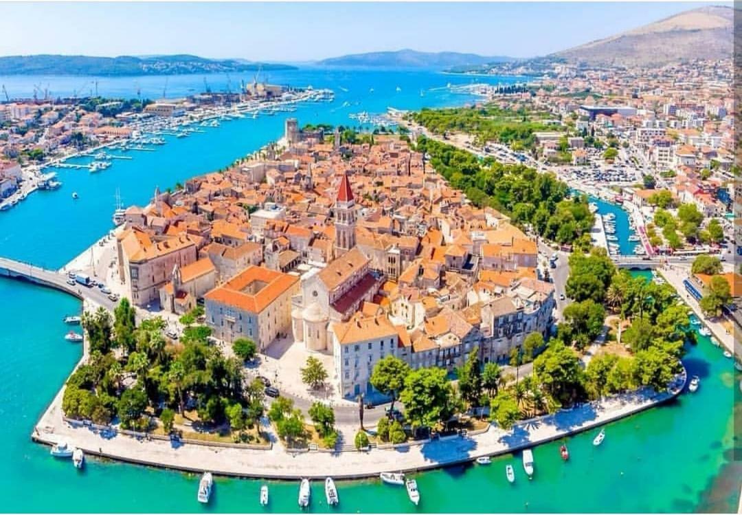 Apartman Perina Trogir Extérieur photo